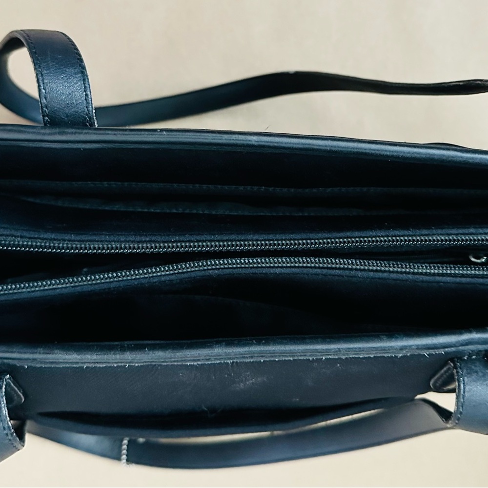 Coach Black Laptop Bag with Polished Finish (Vintage) - Picture 6 of 9